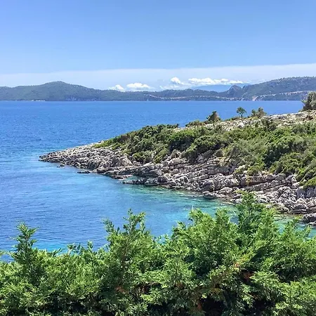 Willa Limonari Bay Villas *