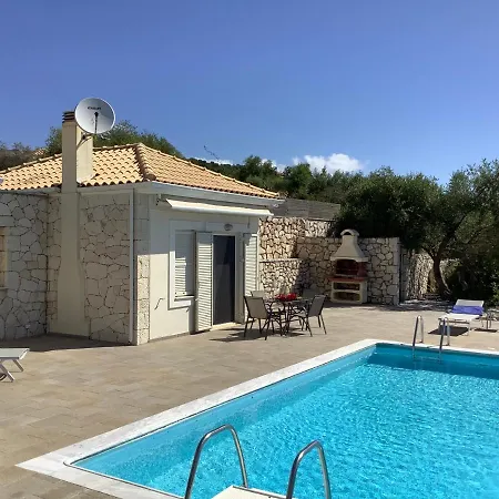 Willa Limonari Bay Villas *